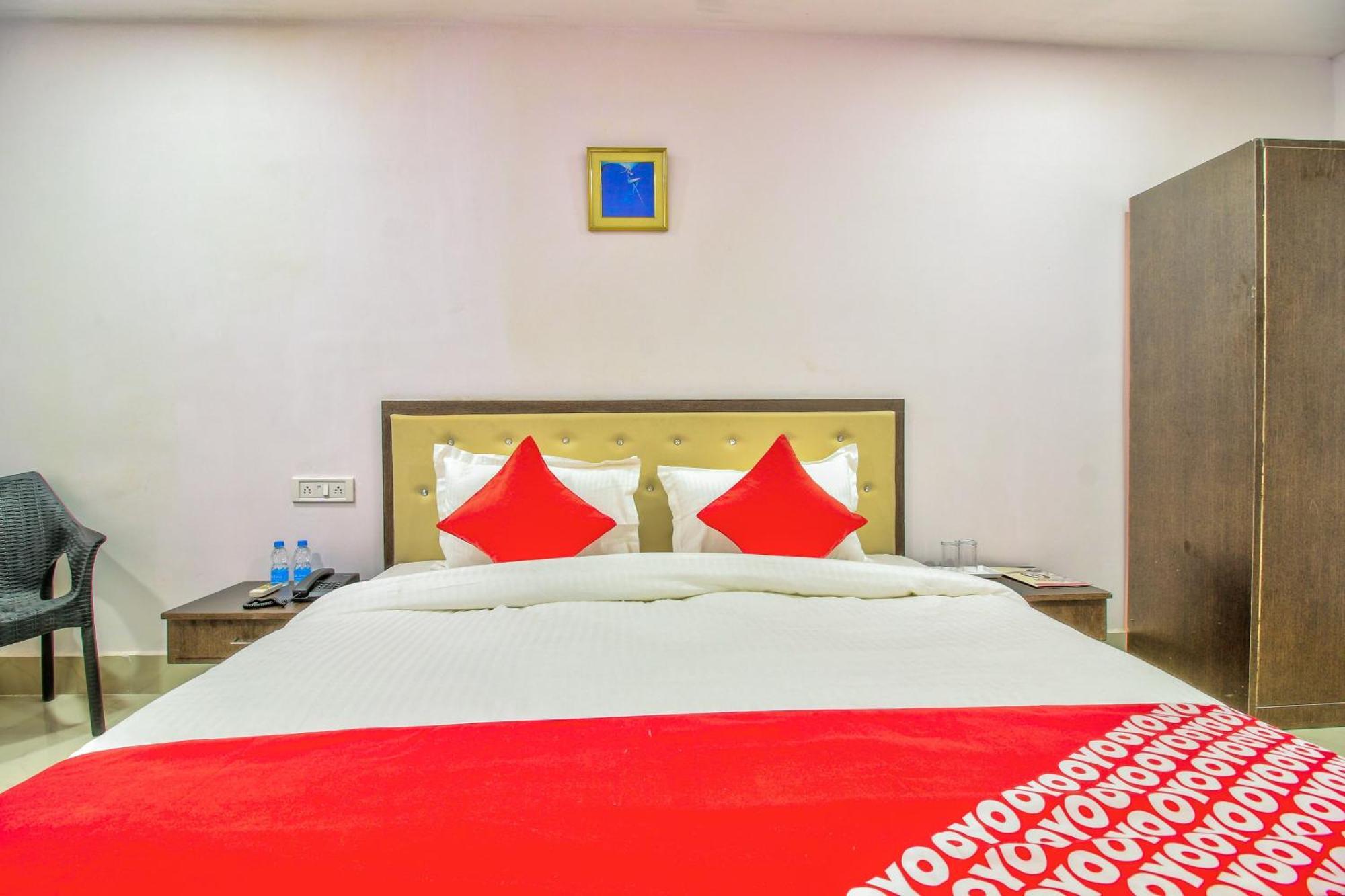 Oyo Flagship Spc & Span Jamshedpur Exterior foto